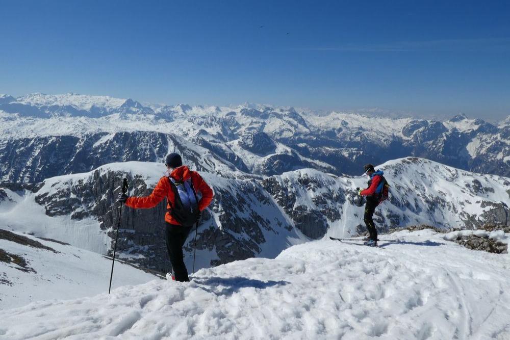 Skitour mit Lawinenausrüstung Ausrüstungsliste Packliste