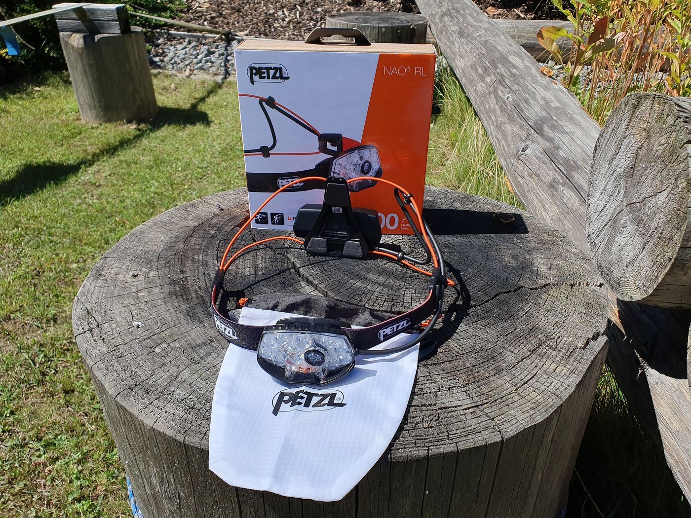 8 Stirnlampen von Petzl im Test: Bericht auf ausrüstung.org - Testsieger  Swift RL